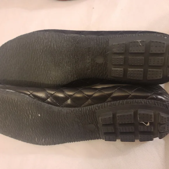 Paul Mayer Black Quilted Ballet Flats with Patent Cap Toe - Picture 13 of 13